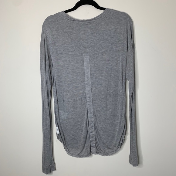Revolve One Teaspoon Soho Fine Wool Grandpa Top Long Sleeves Grey Marle Size XS - Picture 12 of 13